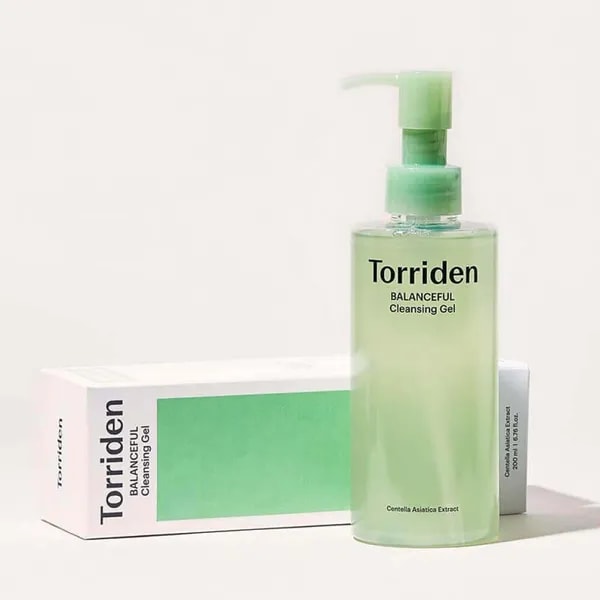 Мягкий гель для умывания с CICA-комплексом Torriden Balanceful Cica Cleansing Gel